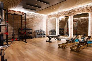 Chic Downtown Retreat Cozy 1BR Apartment for 3 - 6