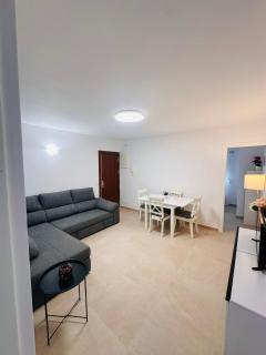 3 bedrooms flat-Fuengirola center-2 min from beach - 3