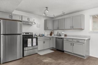 The Bunker near Hillcrest Golf Course - 7