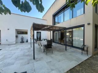 Jolie villa contemporaine - 1