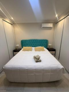 Apart H&L CON BALCON Y PARRILLA - Corrientes - 0