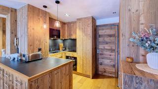 Appartement Haut de gamme- Rochebrune aux pieds des pistes- 3 chambres - 6