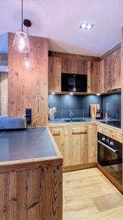 Appartement Haut de gamme- Rochebrune aux pieds des pistes- 3 chambres - 5