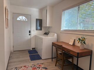 Golden Acres in Calming Caldwell - 2