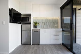 Pukehina Estuary Sunset Views Studio - 7