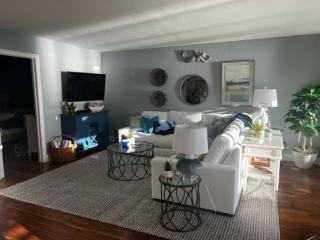 Renovated with Riverfront Views - 4