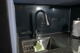 Luxury studio with terrace - 8