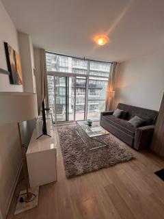 Lakeshore view 1 Bedroom Penthouse - 6