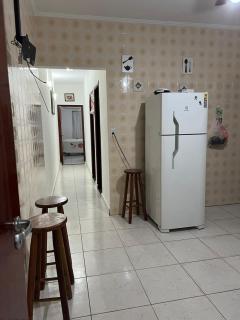 Casa com ar condicionado acomoda ate 12 pessoas pertinho da Praia - 4