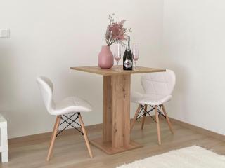 Bright Riverside Studio, Balcony, Free Parking, Air Conditioning - 1