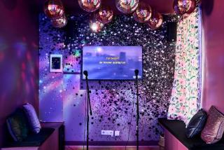 Paillettes fever, maison avec karaoké, 3 chambres - 5