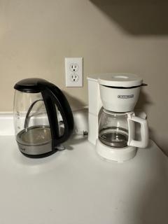 Spacious 2-BR Basement Suite Near Lake Simcoe & Beach Park - 7