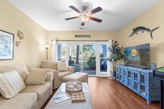 World Tour Golf Resort Course-front Unit 103 - 8