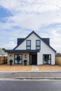 Mudeford Beach Guest Room - 6