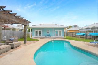 Sunkissed! Oceanview! Pool! Golf Cart! 6 Bedrooms - 5