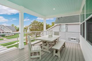 Spacious 8BR with Pool, Game Room - Golf Cart Incl - 3