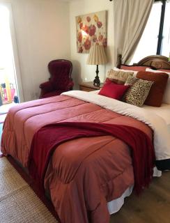 Cozy private room and kitchen - 6