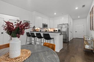 Homestead - Close to Main St & 290 Wine Trail - 1