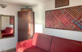 1 Bedroom Gorgeous Apartment In Pollica - 8