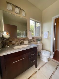 LA Chic Stunning Views & Sunsets - 5