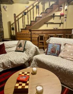 Elato Stone House - 5