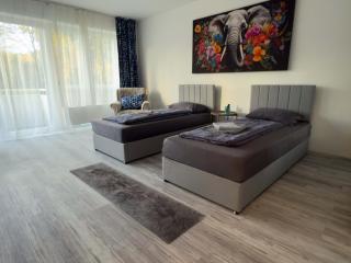 Ruhiges saniertes Apartment bei Hamburg Parkplatz Balkon WLAN - 6