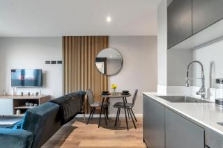 The Noir Suite - City Centre - 8