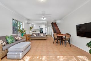 Coral Breeze at Clifton Beach - 2