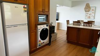 Cove on Caves - Minutes from the Beach - 3