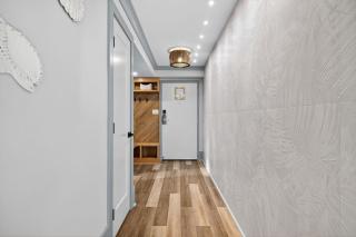 Mama's Little House - 7