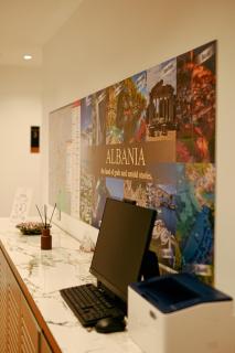 Wilson On The Bllok - 6