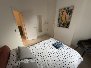 The Peckham Perch - 1