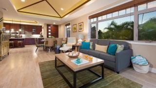 FLORA PARADISE New KaMilo 3BR Home Steps from Stunning Pool Complex - 3