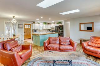 Serene Getaway with Trail Access in Chester Springs - 2