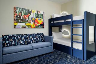 SpringHill Suites by Marriott at Anaheim Resort Area/Convention Center - 8