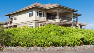 HAWAIIAN BLISS Relax and Reconnect in KaMilo 4BR Home With Views - 5