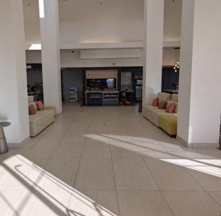 Hilton Garden Inn Las Vegas Strip South - 7