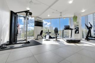 Stylish Studio Escape in the Heart of the GC - 7