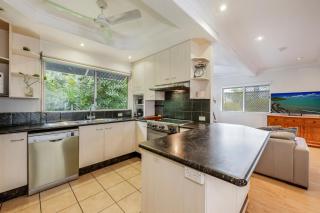 55 See Street Bargara - 9