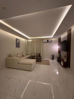 شقة حي العقيق - 2