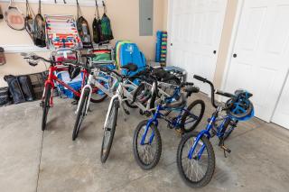 BIG ISLAND OASIS ~ Family Oasis Beach Gear Bikes Ping Pong Beach Club Included - 7