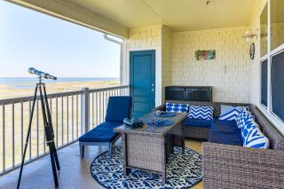 Private Beach Access Galveston Resort Condo! - 8