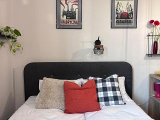 Old Town Studio, city center, park - 1