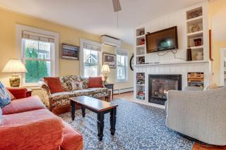 Kennebunk Cottage with Yard Less Than 1 Mi to Beach! - 0