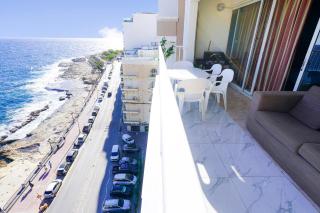 Stylish Seaside Apartment with Coastal Elegance SV11 - 5