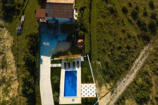 Family-friendly apartments with swimming pool Ljubac, Zadar - 14148 - 0