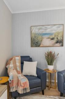 Coledale Beach Escape - Modern Comfort by the Sea - 2