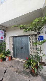Cozy Room Featuring Local Rattan & Bamboo - 0
