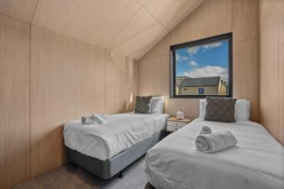 Ski Villa with carpark- As Central as It Gets - 7