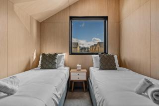 Ski Villa with carpark- As Central as It Gets - 6